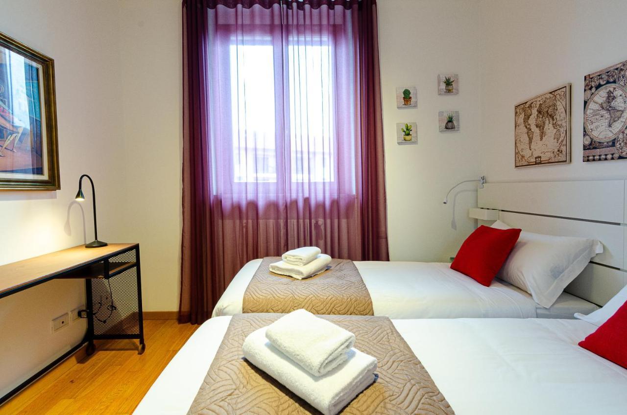 Park View Apartment - Milano Navigli Eksteriør billede
